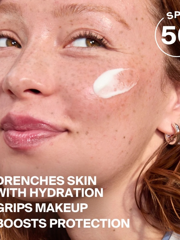 Hydration & Weightless Skin Feel